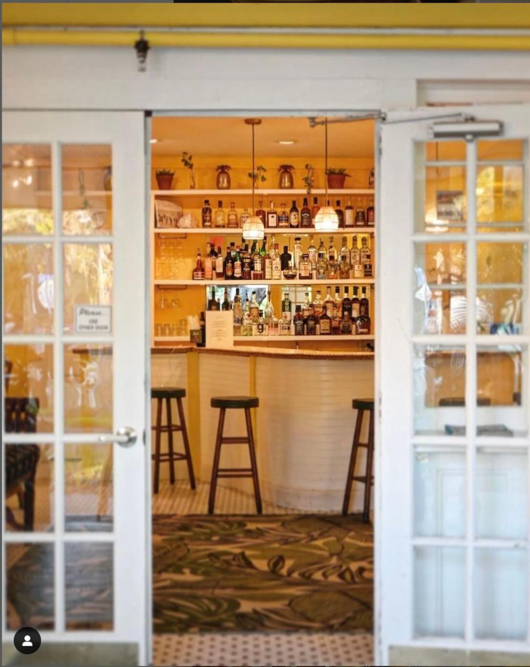 Peninsula Bed & Cocktails Hotel กัลฟ์พอร์ท ภายนอก รูปภาพ